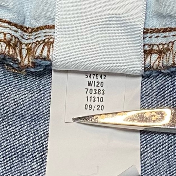 LOFT Women's Sz 16 Slim Pockets Blue Jeans Denim Raw Hem So Comfy! - Picture 11 of 12